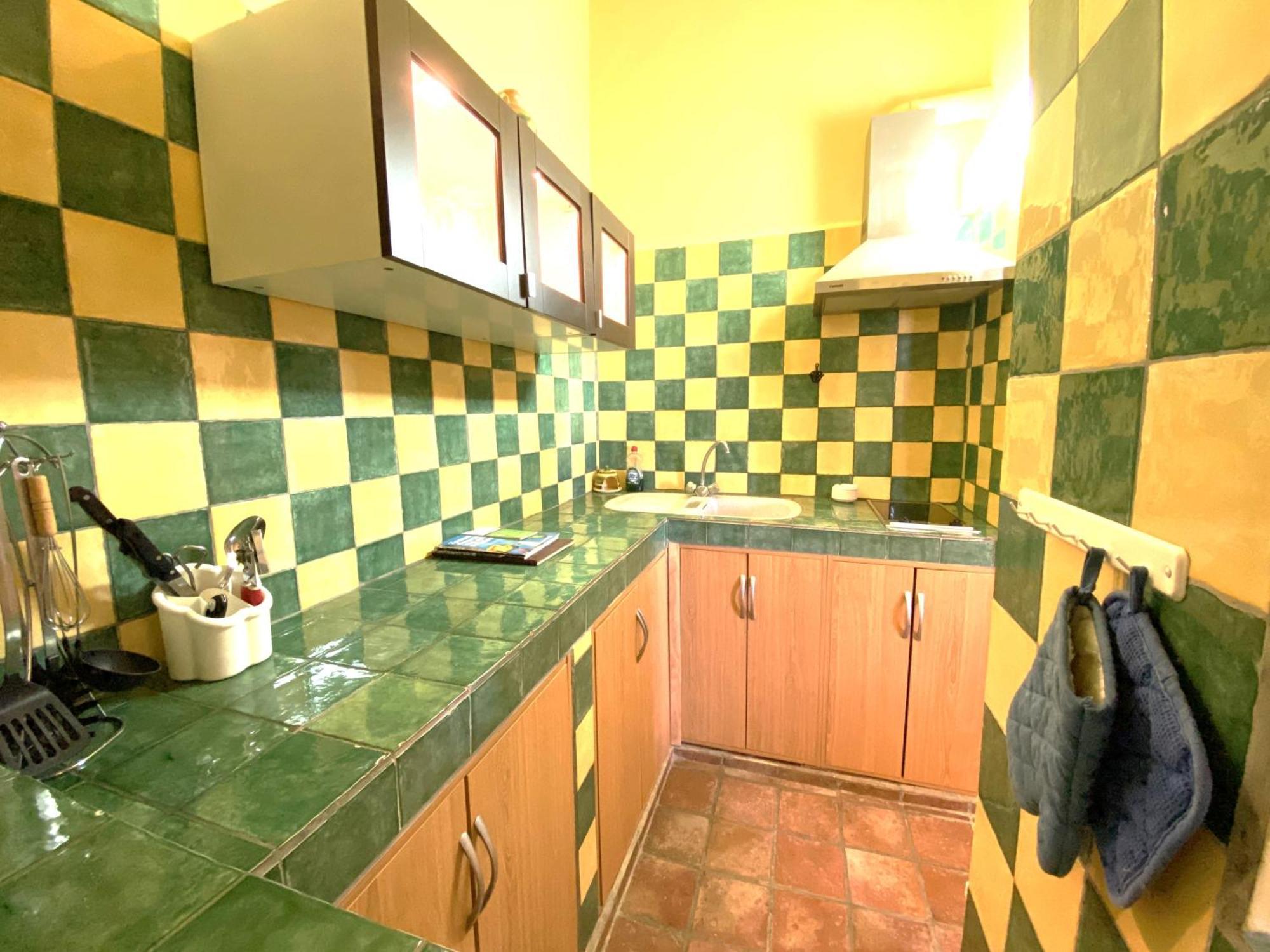 Castle Tower Apartment In Rural Holiday Park 'Bernard' トロクス エクステリア 写真