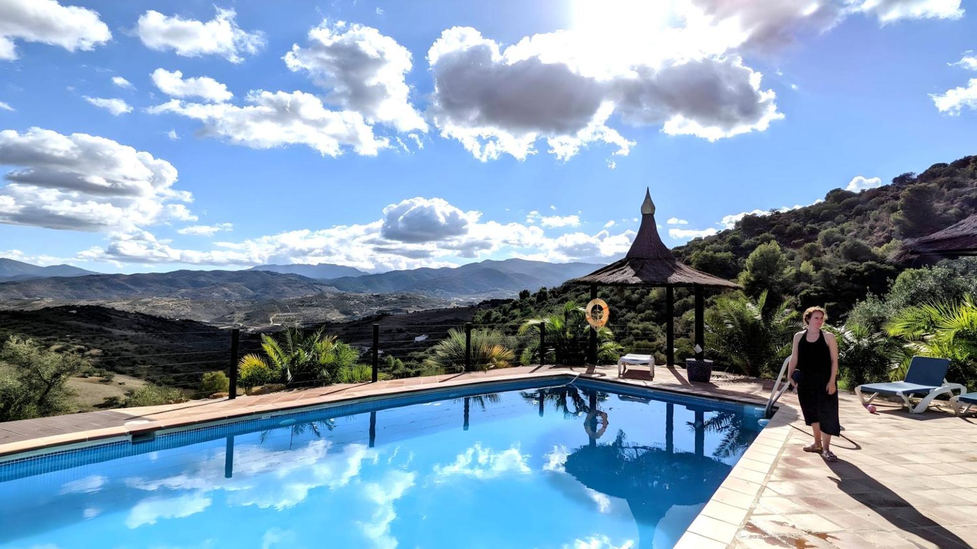 Castle Tower Apartment In Rural Holiday Park 'Bernard' トロクス エクステリア 写真